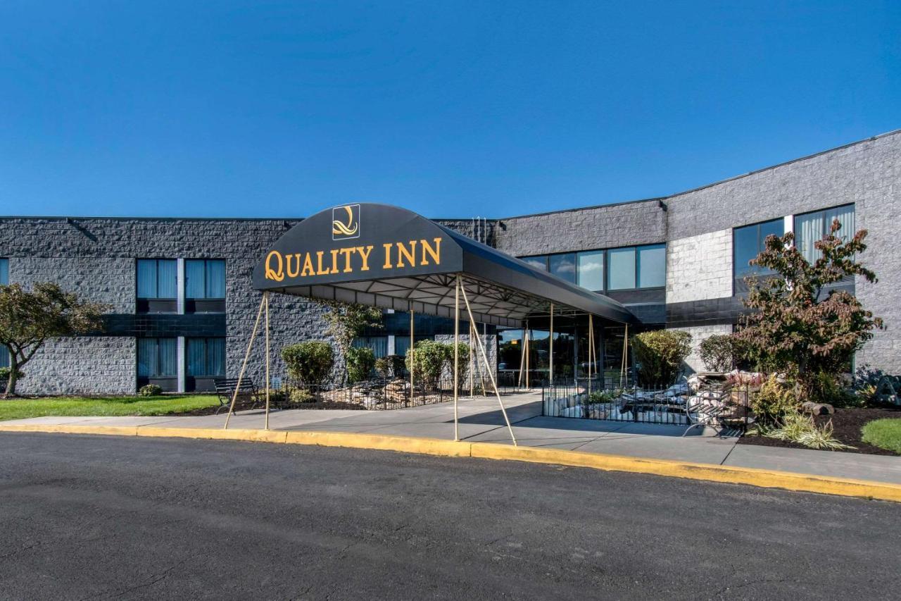 Quality Inn Carlisle Pa Exterior photo