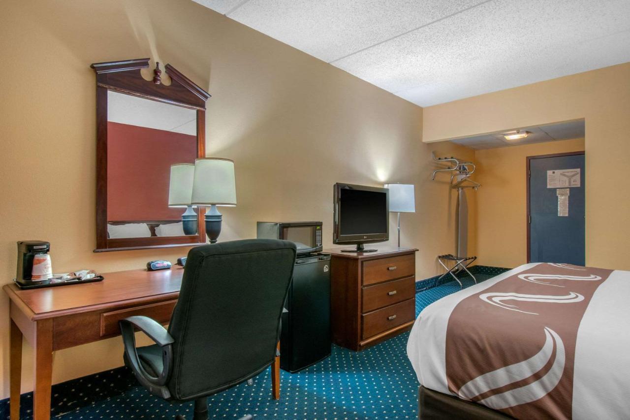Quality Inn Carlisle Pa Exterior photo