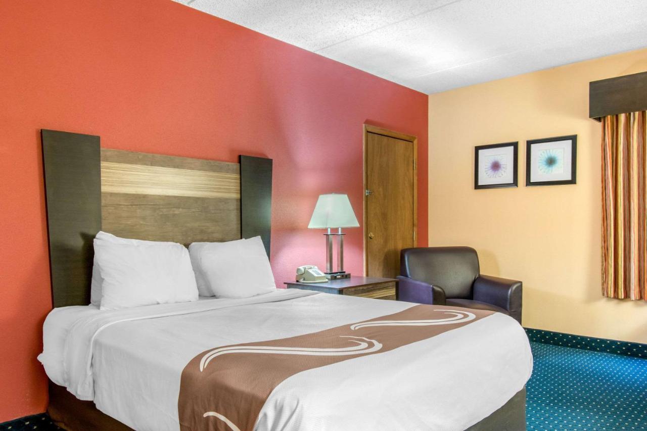 Quality Inn Carlisle Pa Exterior photo